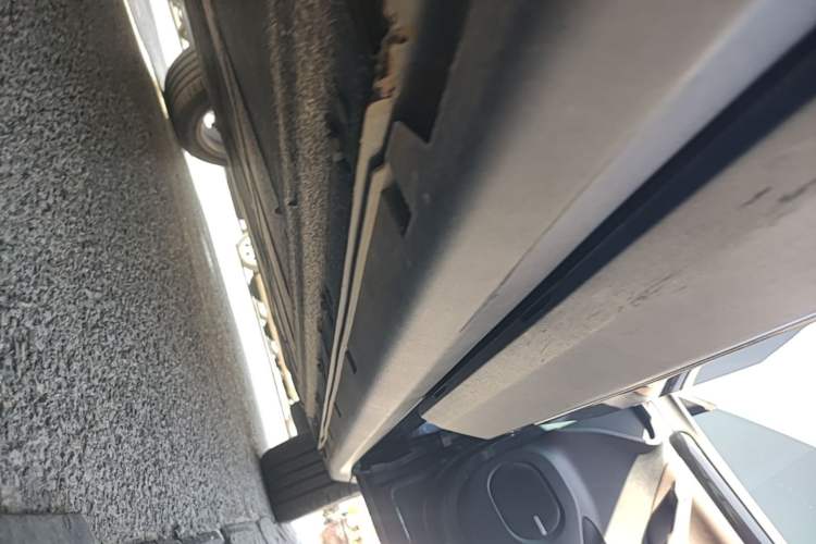 Used Leapmotor C11 2023 Pure Electric 500 Comfort Edition Right Side Sill