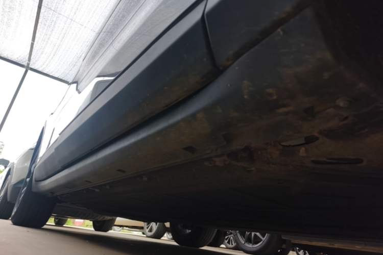 Used Leapmotor C11 2023 Pure Electric 500 Comfort Edition Right Side Sill