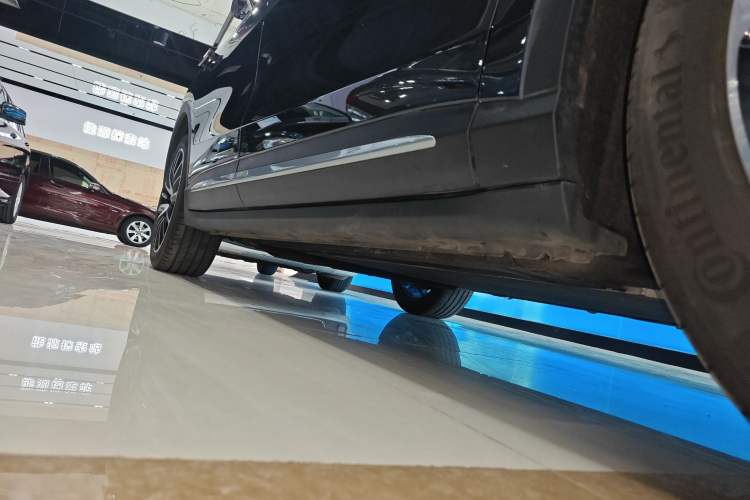 Used Leapmotor C11 2023 Range-Extended 285 Smart Enjoyment Edition Right Side Sill