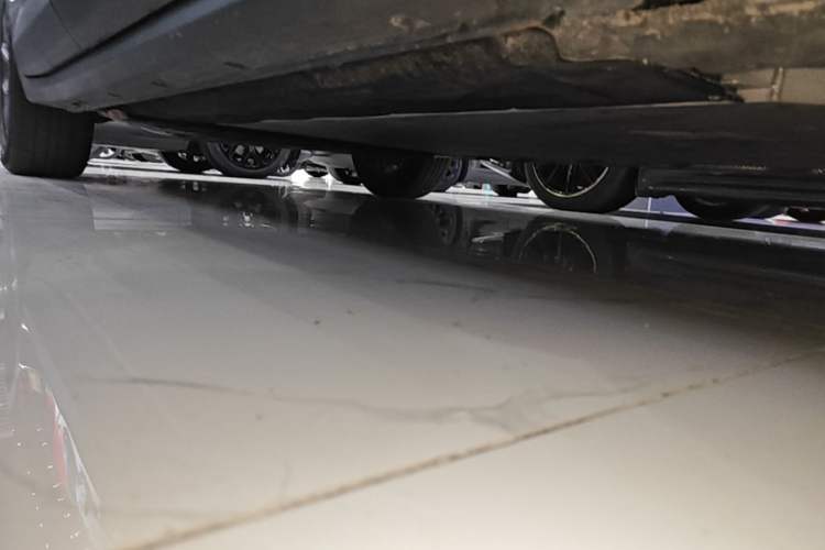 Used Leapmotor C11 2023 Range-Extended 300 Comfort Edition Right Side Sill