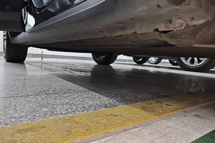 Used Leapmotor C11 2023 Range-Extended 200 Comfort Edition Right Side Sill