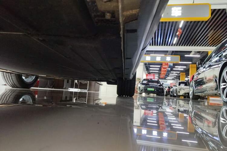 Used Leapmotor C11 2023 Range-Extended 200 Comfort Edition Right Side Sill