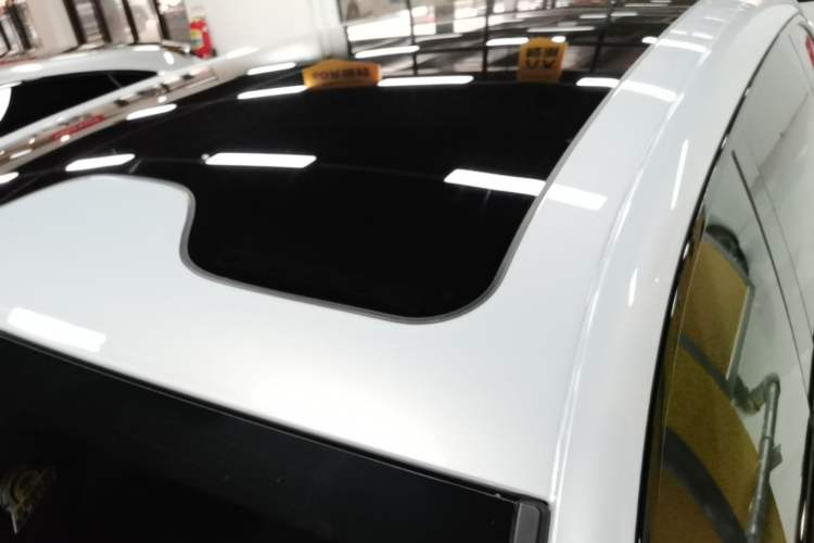 Used Leapmotor C11 2023 Range-Extended 200 Comfort Edition Roof