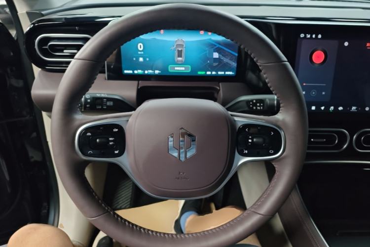 Used Leapmotor C11 2023 Range-Extended 180 Comfort Edition Steering Wheel