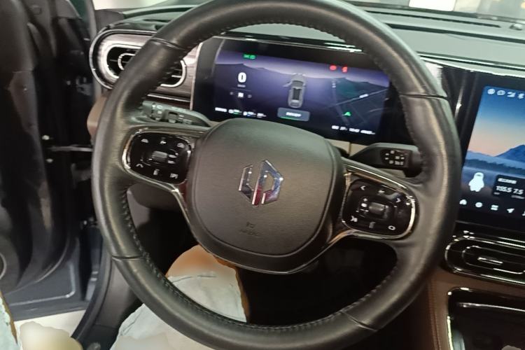 Used Leapmotor C11 2023 Range-Extended 300 Smart Enjoyment Edition Steering Wheel