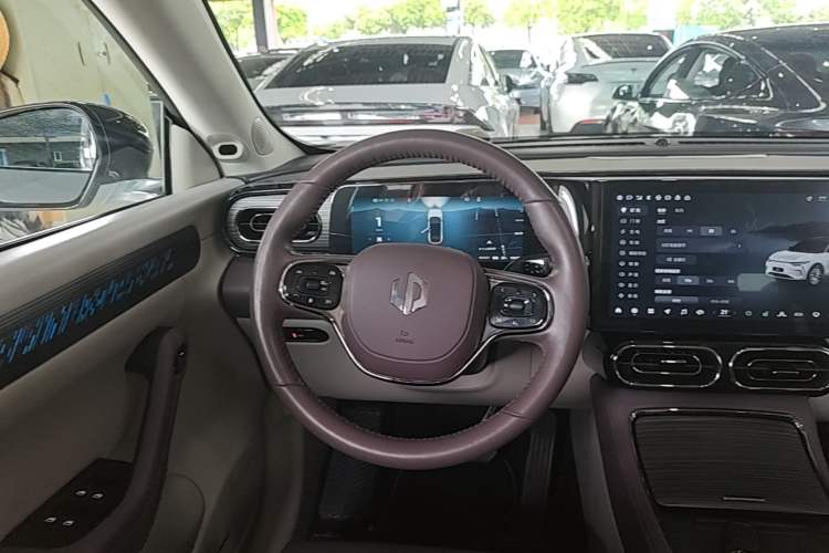 Used Leapmotor C11 2023 Pure Electric 500 Smart Edition Steering Wheel