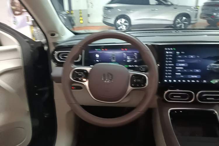 Used Leapmotor C11 2023 Pure Electric 500 Comfort Edition Steering Wheel