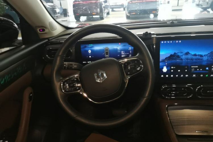 Used Leapmotor C11 2023 Pure Electric 500 Zhixing Edition Steering Wheel