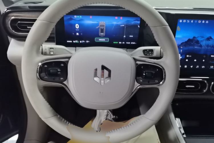 Used Leapmotor C11 2023 Range-Extended 285 Smart Enjoyment Edition Steering Wheel