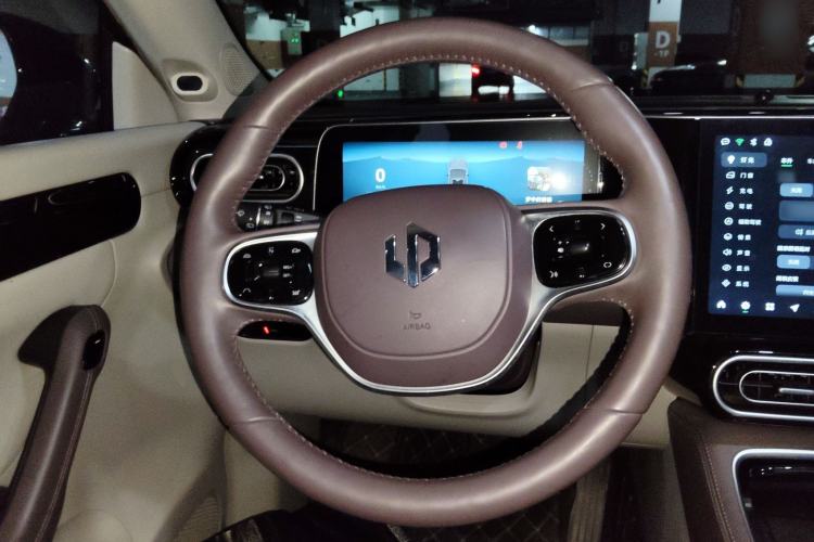 Used Leapmotor C11 2023 Pure Electric 500 Comfort Edition Steering Wheel