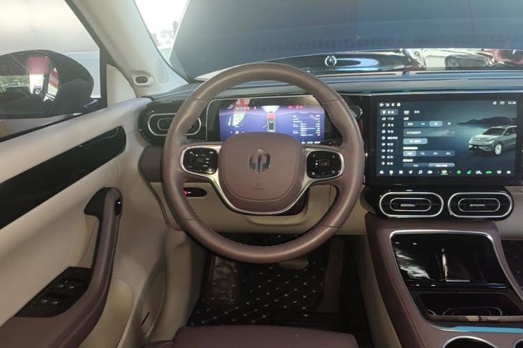 Used Leapmotor C11 2023 Extended-Range 285 Comfort Edition Steering Wheel
