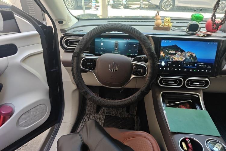 Used Leapmotor C11 2023 Pure Electric 500 Zhixing Edition Steering Wheel