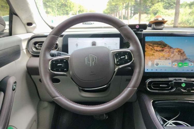 Used Leapmotor C11 2023 Pure Electric 580 All-Wheel-Drive Performance Edition Steering Wheel
