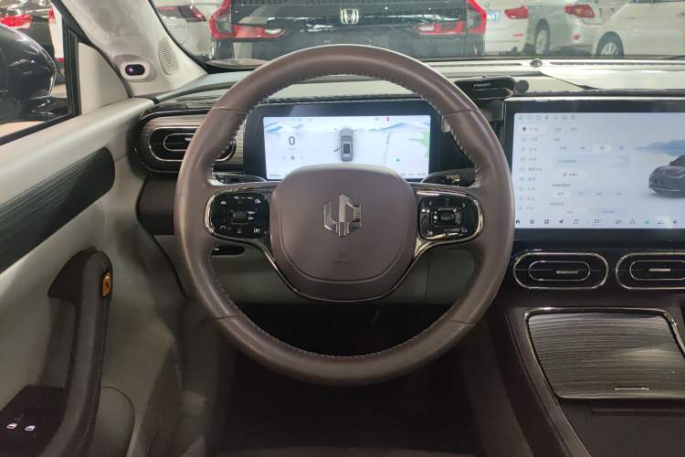 Used Leapmotor C11 2023 Pure Electric 580 All-Wheel-Drive Performance Edition Steering Wheel