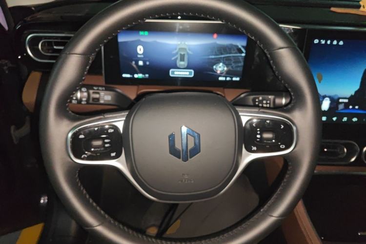 Used Leapmotor C11 2023 Pure Electric 500 Comfort Edition Steering Wheel