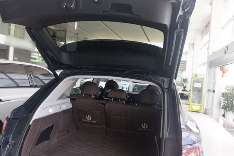 Used Leapmotor C11 2023 Pure Electric 500 Comfort Edition Trunk