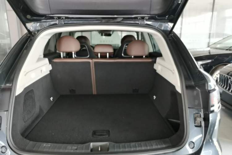 Used Leapmotor C11 2023 Pure Electric 500 Comfort Edition Trunk