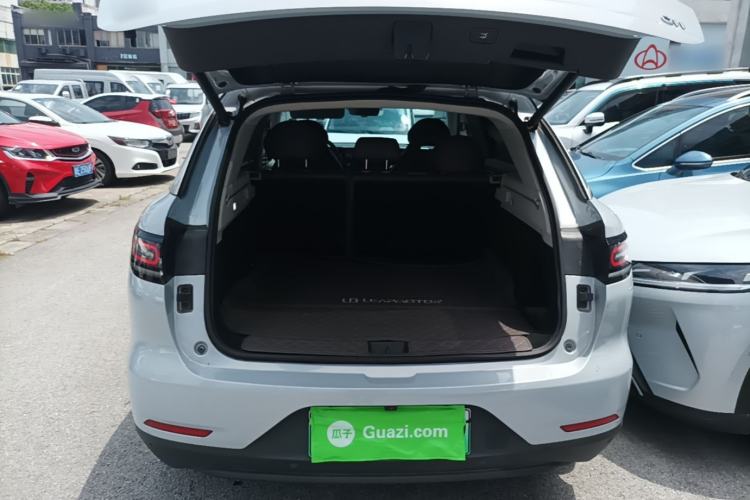 Used Leapmotor C11 2023 Pure Electric 500 Comfort Edition Trunk