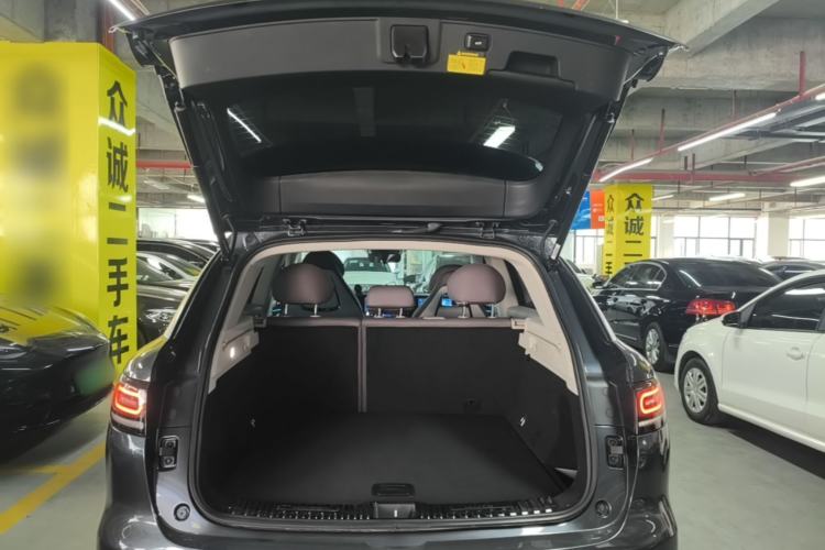 Used Leapmotor C11 2023 Pure Electric 500 Smart Edition Trunk