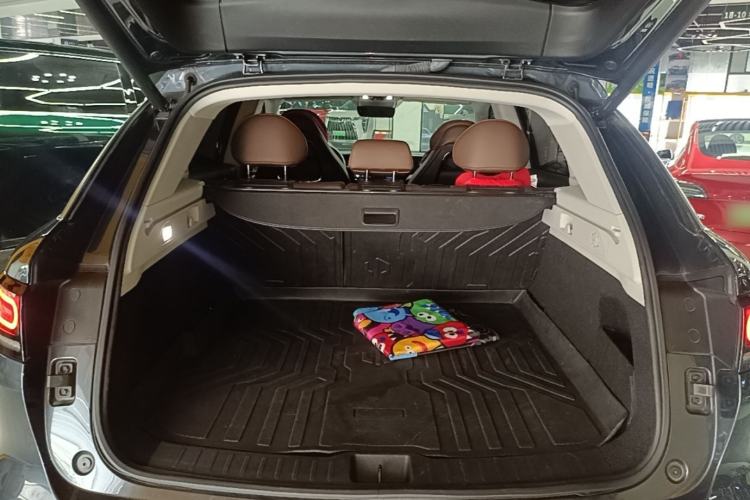 Used Leapmotor C11 2023 Range-Extended 300 Smart Enjoyment Edition Trunk
