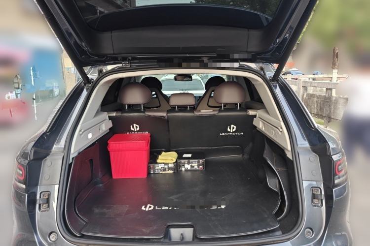 Used Leapmotor C11 2023 Range-Extended 285 Smart Enjoyment Edition Trunk