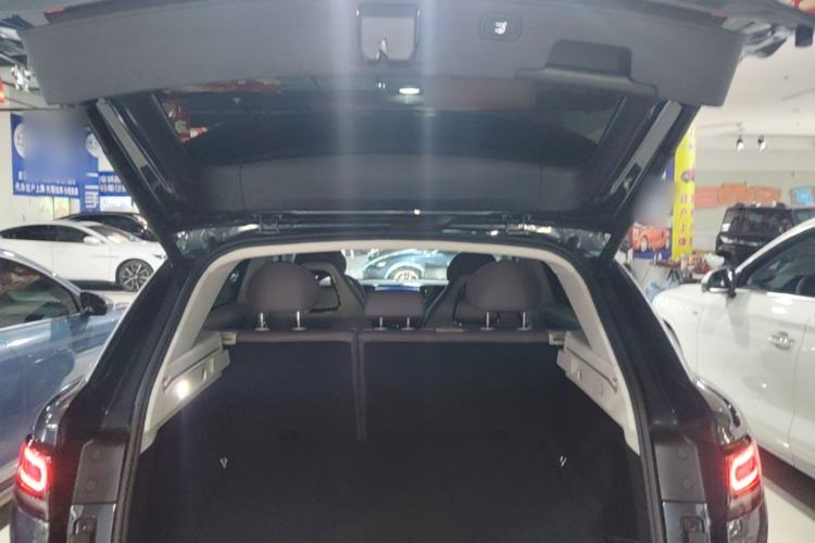 Used Leapmotor C11 2023 Pure Electric 500 Smart Edition Trunk