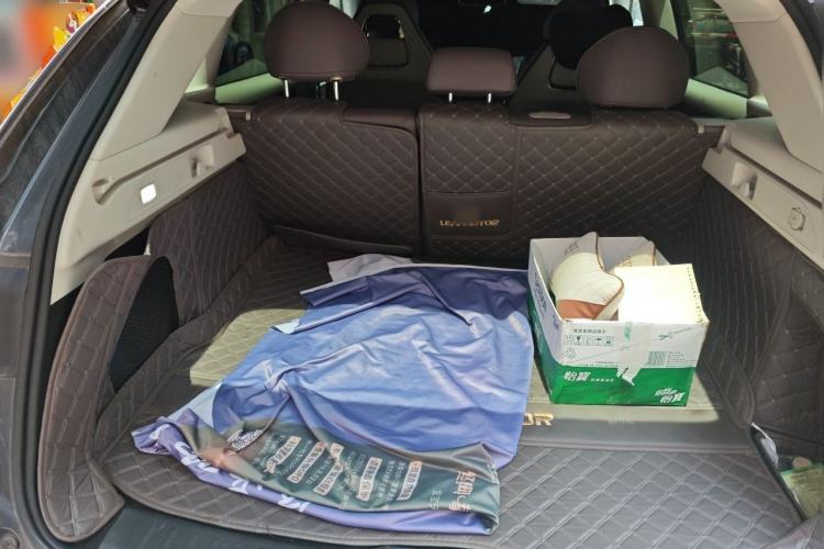 Used Leapmotor C11 2023 Range-Extended 300 Smart Enjoyment Edition Trunk