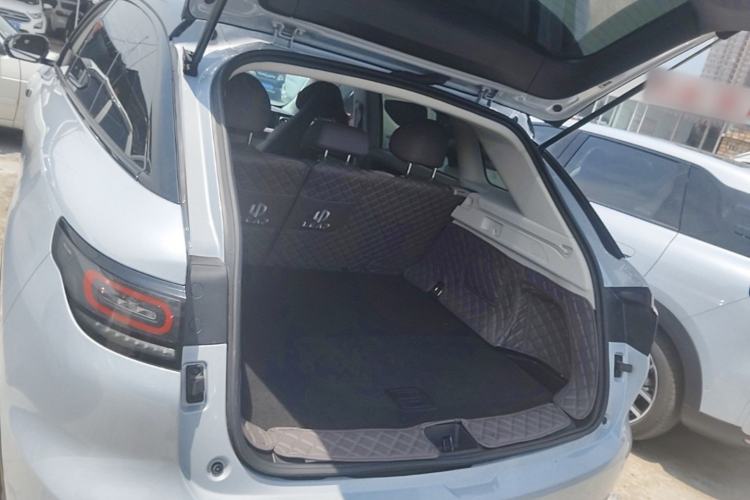 Used Leapmotor C11 2023 Pure Electric 500 Comfort Edition Trunk