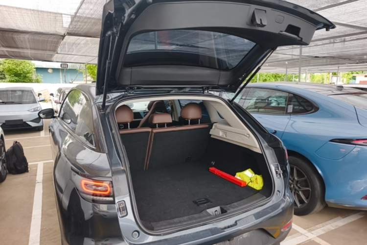 Used Leapmotor C11 2023 Pure Electric 500 Comfort Edition Trunk