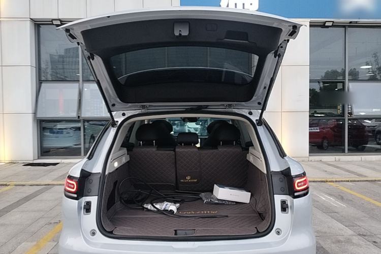 Used Leapmotor C11 2023 Pure Electric Executive Edition Trunk