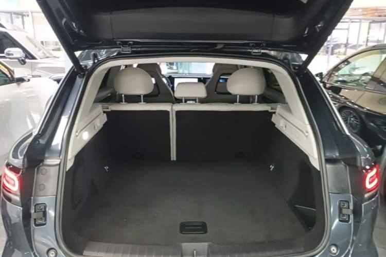 Used Leapmotor C11 2023 Range-Extended 285 Smart Enjoyment Edition Trunk