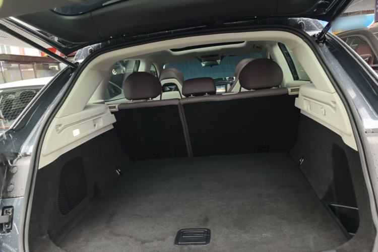Used Leapmotor C11 2023 Pure Electric 500 Smart Edition Trunk