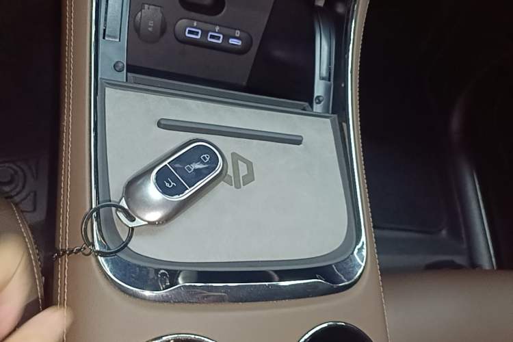 Used Leapmotor C11 2023 Range-Extended 300 Smart Enjoyment Edition Vehicle Key