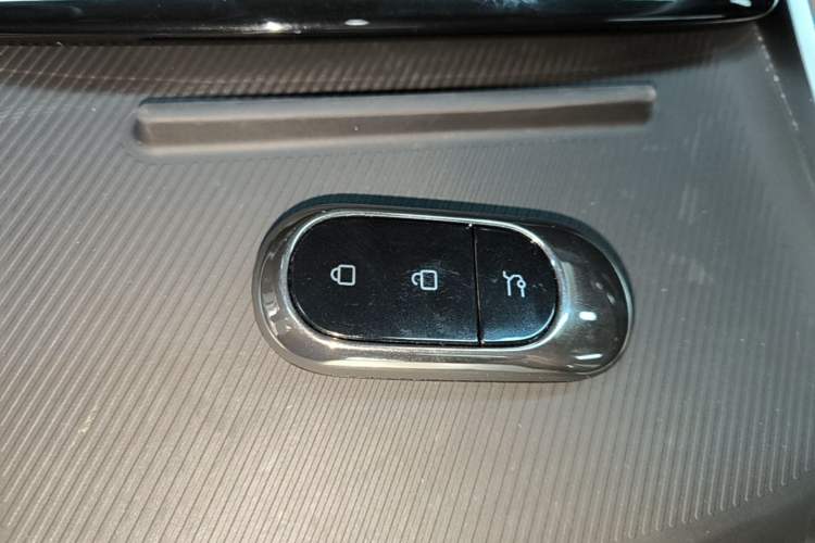 Used Leapmotor C11 2023 Range-Extended 180 Comfort Edition Vehicle Key