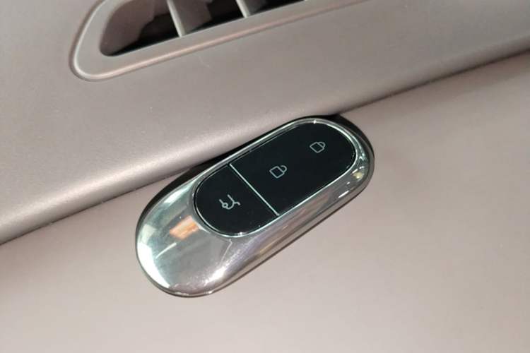 Used Leapmotor C11 2023 Range-Extended 200 Comfort Edition Vehicle Key