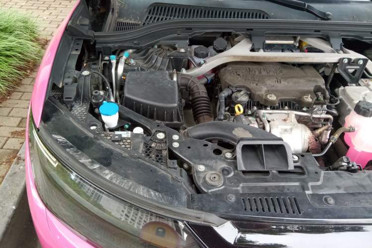 Used Leapmotor C11 2023 Extended-Range 285 Comfort Edition Engine Bay Right