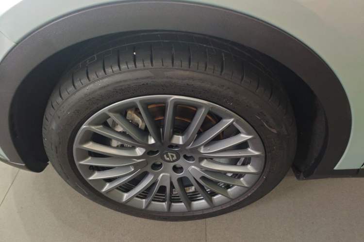 Used Leapmotor C11 2023 Range-Extended 180 Comfort Edition Exterior 4