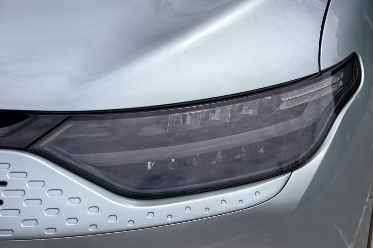 Used Leapmotor C11 2023 Extended-Range 285 Comfort Edition Exterior 7
