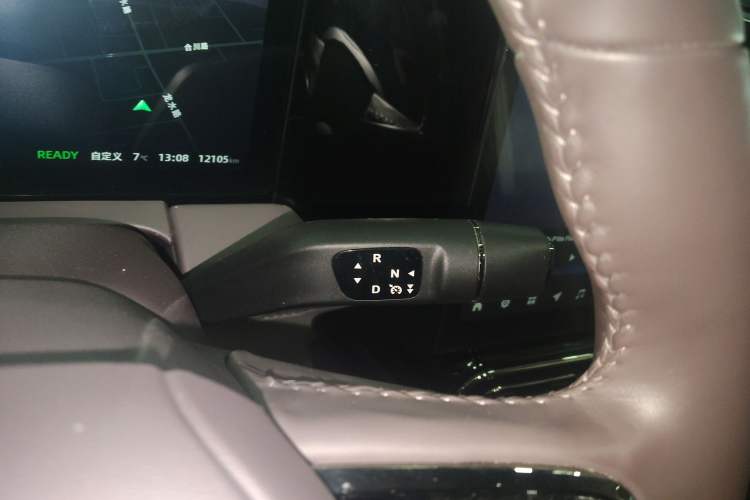 Used Leapmotor C11 2023 Range-Extended 285 Smart Enjoyment Edition Gear Lever