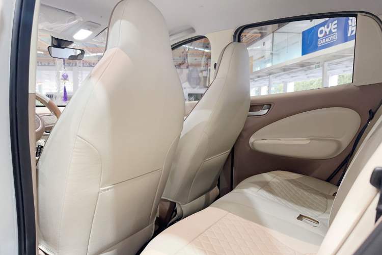 Used Leapmotor C11 2023 Range-Extended 285 Smart Enjoyment Edition Interior 4