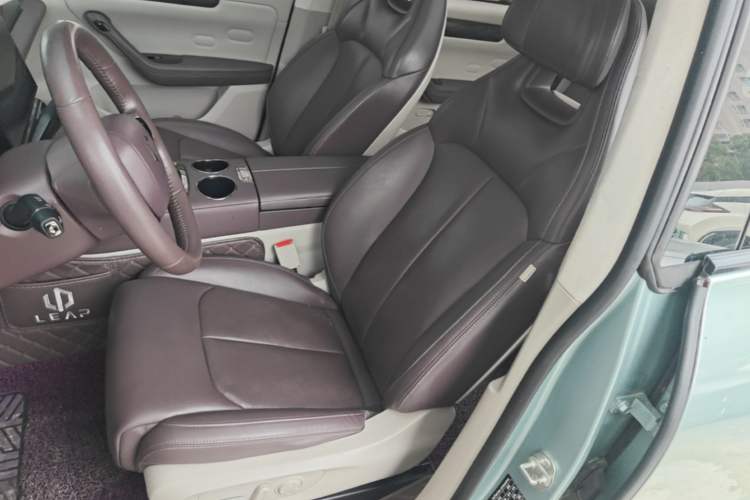 Used Leapmotor C11 2023 Range-Extended 285 Smart Enjoyment Edition Left Front Seat