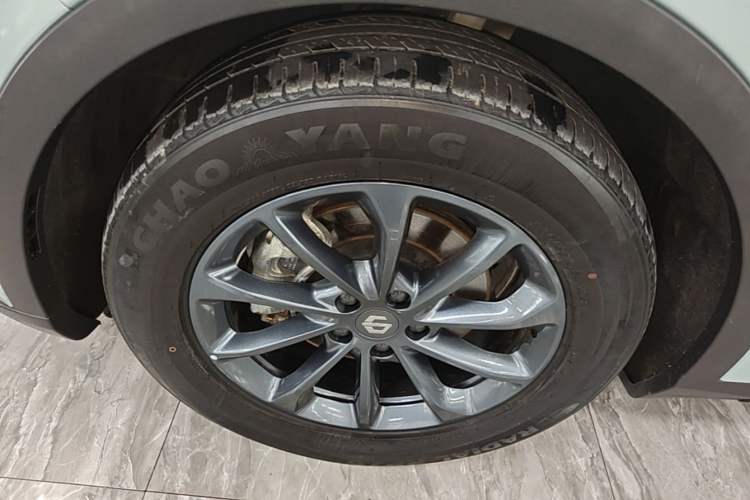 Used Leapmotor C11 2023 Extended-Range 285 Comfort Edition Left Front Wheel Hub