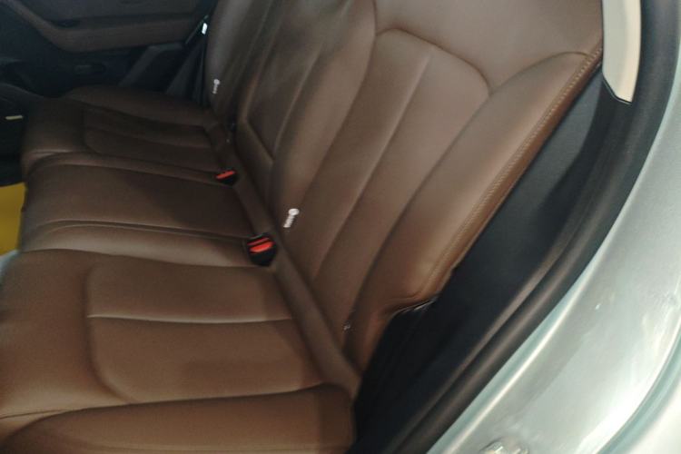 Used Leapmotor C11 2023 Range-Extended 180 Comfort Edition Left Rear Seat
