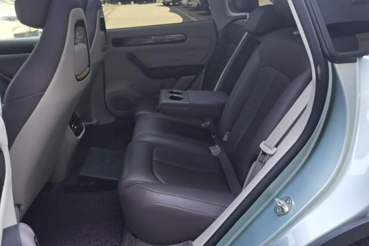 Used Leapmotor C11 2023 Range-Extended 285 Smart Enjoyment Edition Left Rear Seat