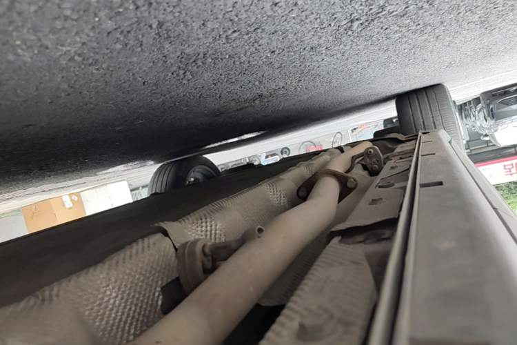 Used Leapmotor C11 2023 Extended-Range 285 Comfort Edition Left Side Sill