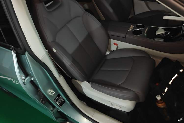Used Leapmotor C11 2023 Pure Electric 500 Comfort Edition Right Front Seat