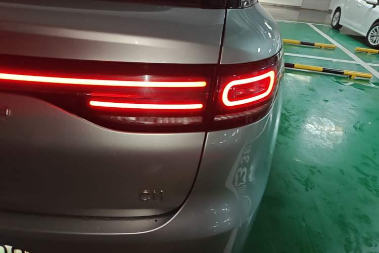 Used Leapmotor C11 2023 Pure Electric 500 Comfort Edition Right Rear Taillight