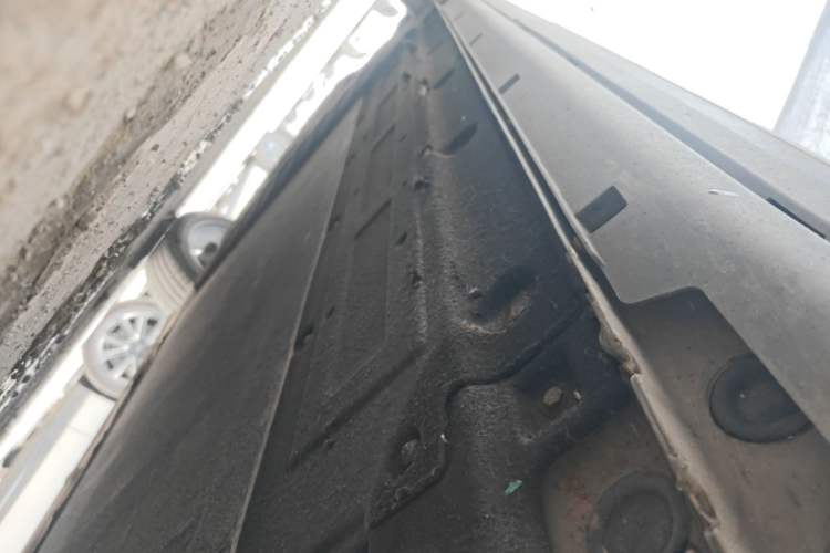 Used Leapmotor C11 2023 Range-Extended 285 Smart Enjoyment Edition Right Side Sill