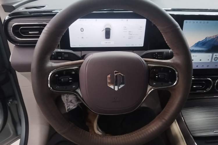 Used Leapmotor C11 2023 Pure Electric 500 Smart Edition Steering Wheel
