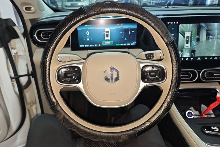 Used Leapmotor C11 2023 Range-Extended 180 Comfort Edition Steering Wheel